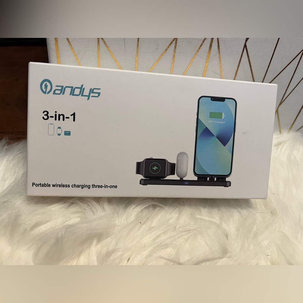 3-in-1 Charger for Apple products